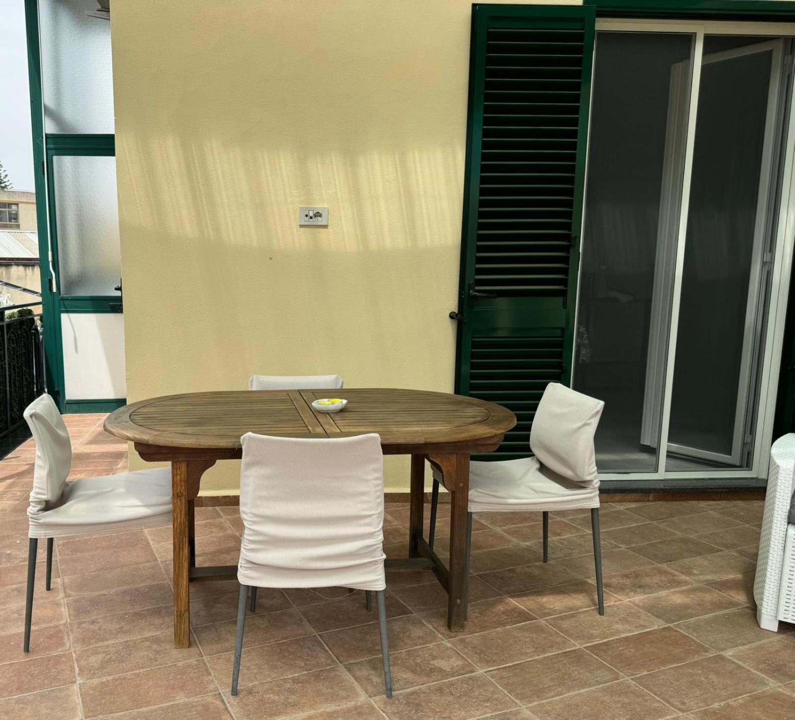 Hibiscus Apartment Castellammare di Stabia Bagian luar foto